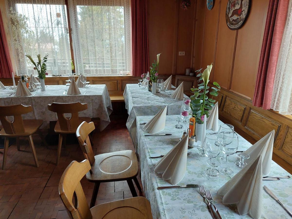 Albergo Scoiattolo Tret Exteriör bild