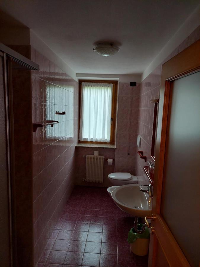 Albergo Scoiattolo Tret Exteriör bild